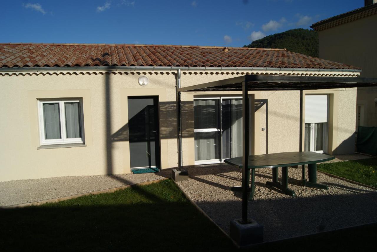 Gite La Dolce Vita Les Ollieres-sur-Eyrieux Exterior photo